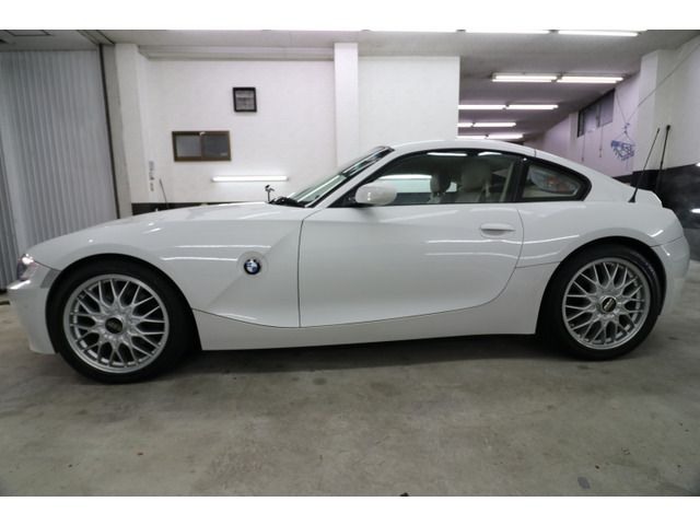 BMW Z4 coupe