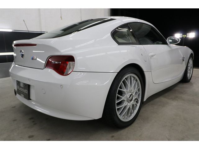 BMW Z4 coupe