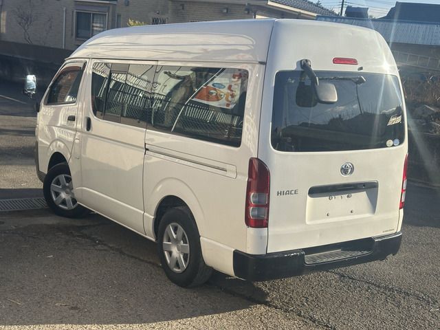 HIACE van 2WD