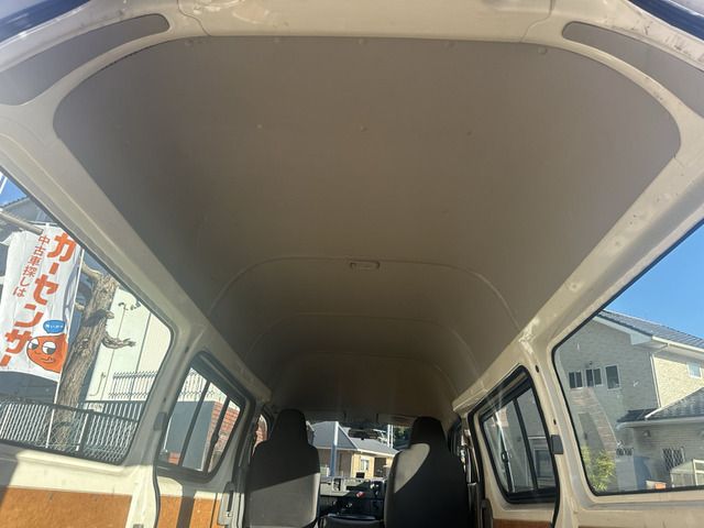 HIACE van 2WD