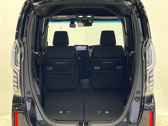 N-BOX CUSTOM