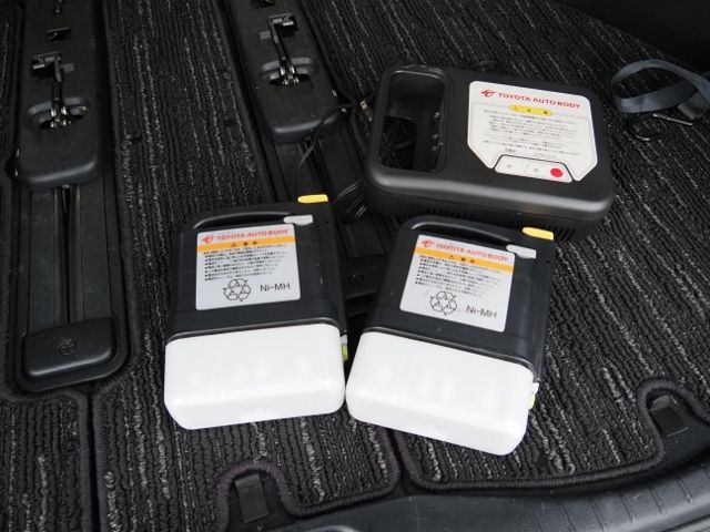 VELLFIRE  HYBRID 4WD