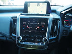 CROWN sedan hybrid