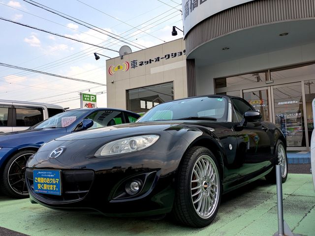 ROADSTER