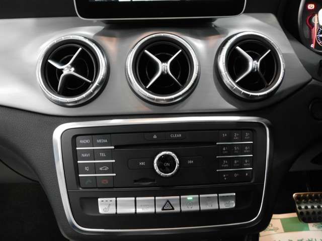 MERCEDES BENZ CLA Shooting Brake