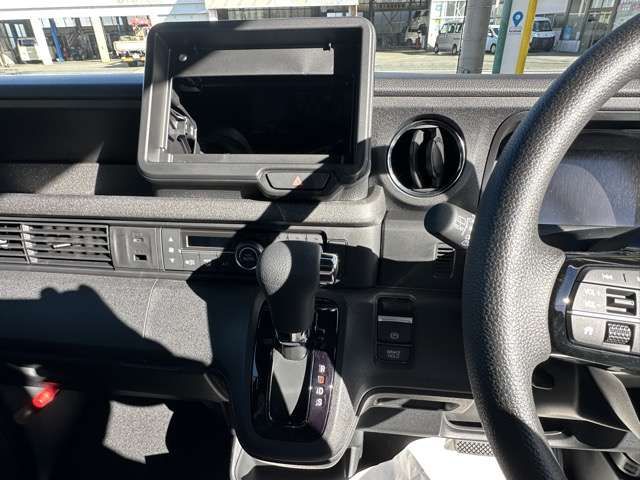 N-BOX CUSTOM