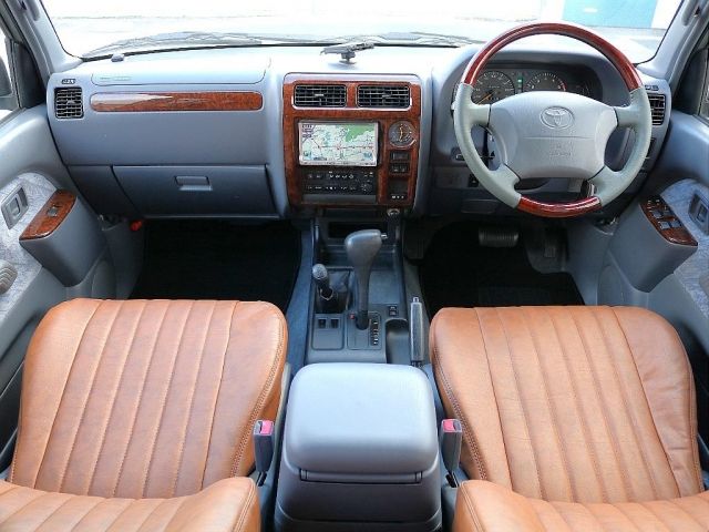 LANDCRUISER PRADO