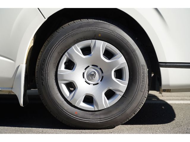 HIACE van 2WD