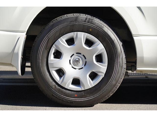 HIACE van 2WD