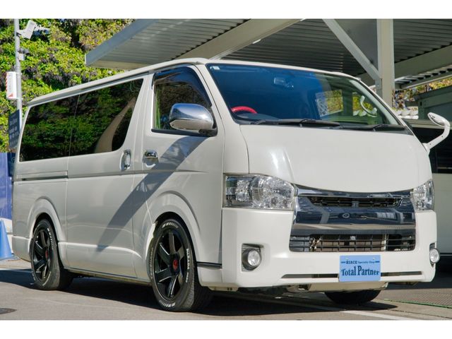 HIACE van 2WD