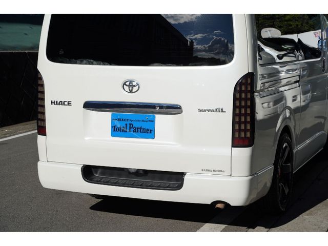 HIACE van 2WD