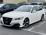 CROWN sedan hybrid