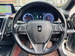 CROWN sedan hybrid