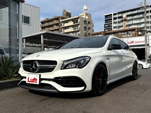 MERCEDES AMG CLA Shooting Brake