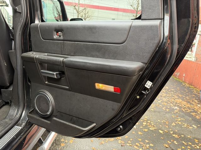 HUMMER H2