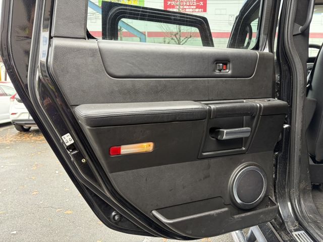HUMMER H2