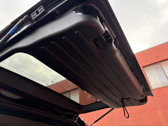 HUMMER H2