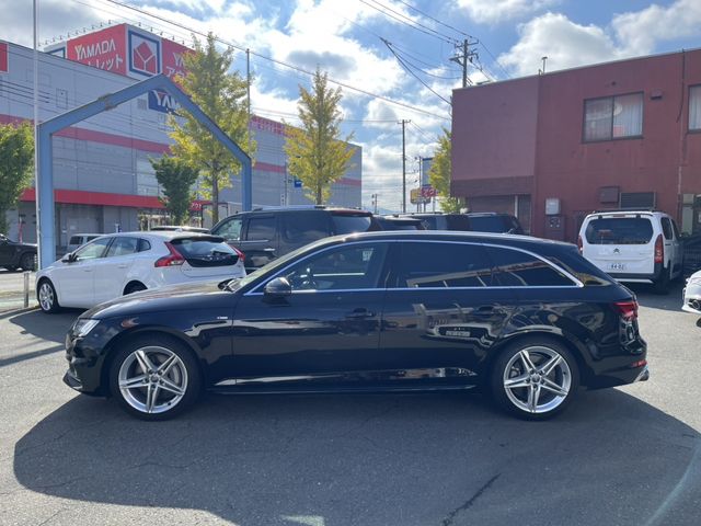 AUDI A4 AVANT