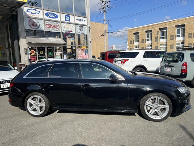 AUDI A4 AVANT