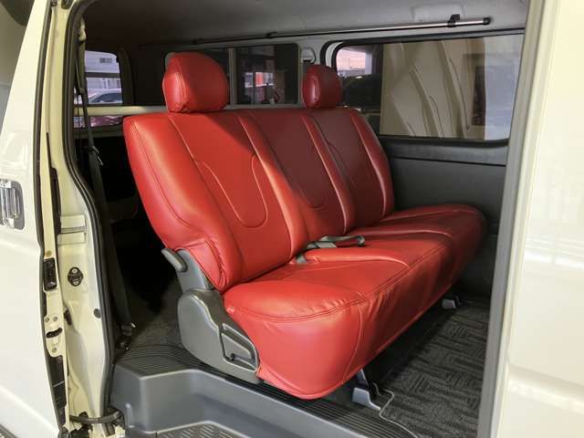 REGIUSACE van 4WD