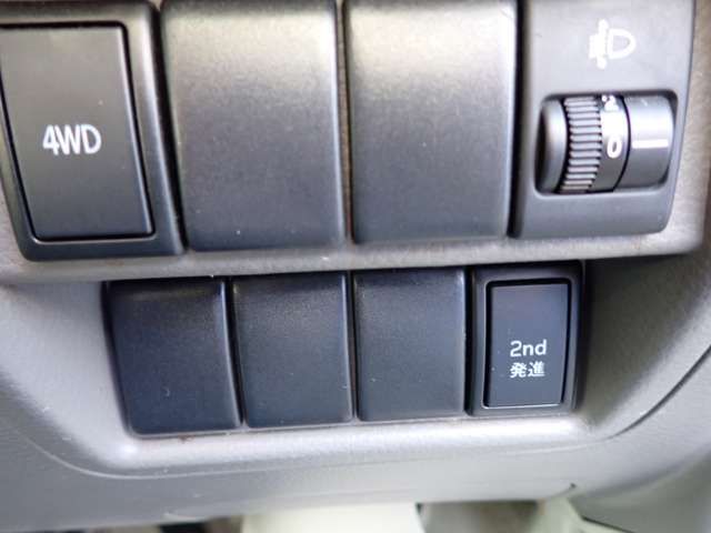 EVERY van 4WD