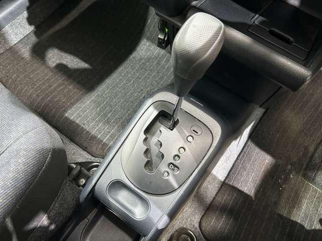 FAMILIA van 2WD