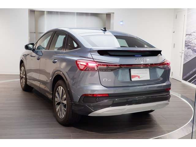 AUDI Q4 e-tron SPORTBACK