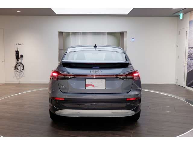 AUDI Q4 e-tron SPORTBACK