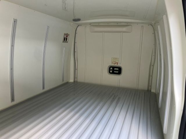 HIACE van 2WD