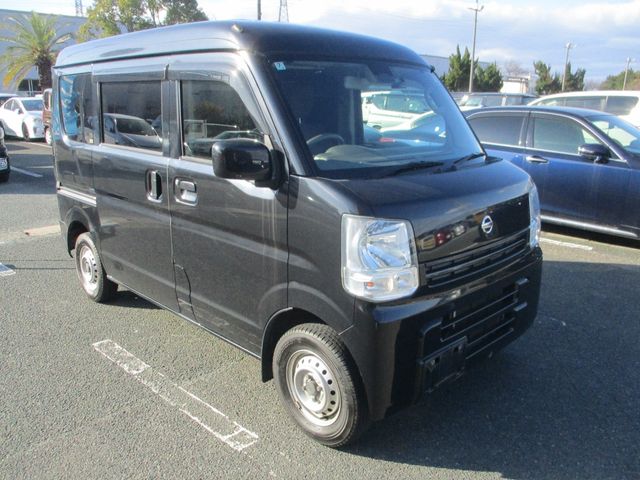 NV100 CLIPPER 4WD