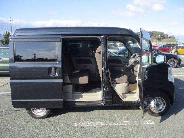 NV100 CLIPPER 4WD
