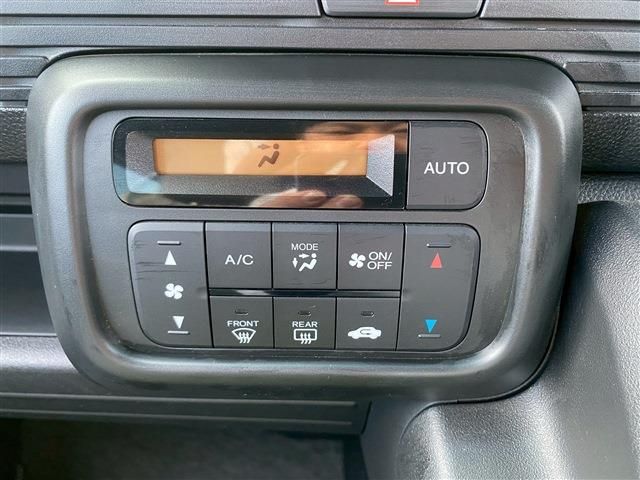 N-VAN
