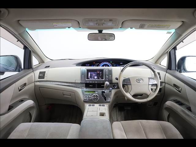 ESTIMA HYBRID 4WD