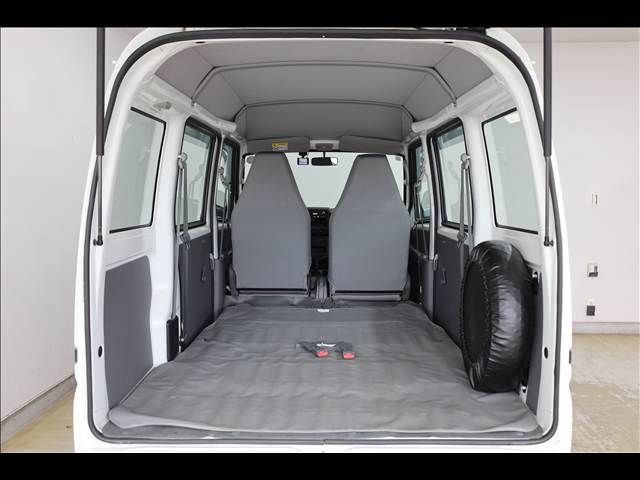 MINICAB-MiEV
