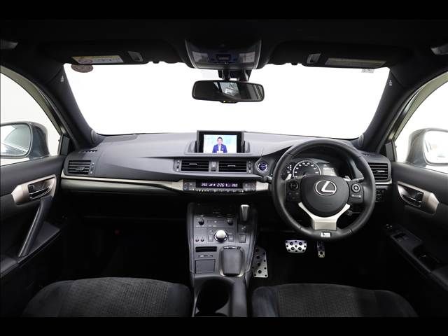 LEXUS CT200h