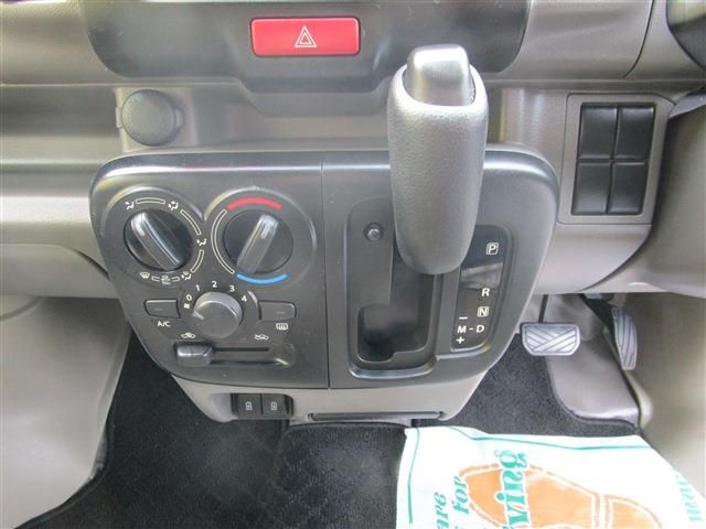 NV100 CLIPPER