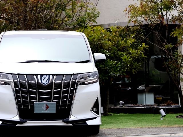 ALPHARD hybrid 4WD