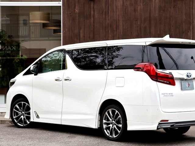 ALPHARD hybrid 4WD