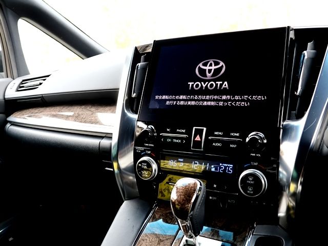 ALPHARD hybrid 4WD