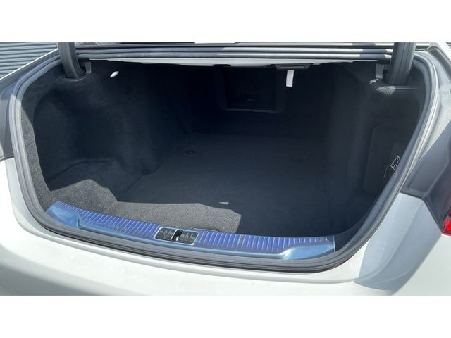 Mercedes-Benz S-class Hybrid