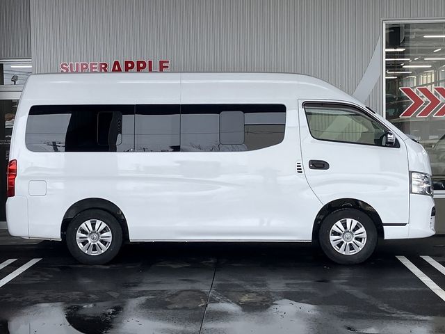 NV350 CARAVAN 4WD