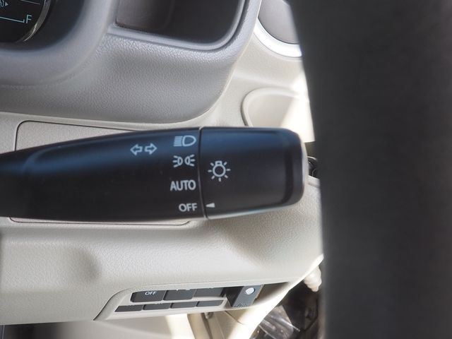 NV100 CLIPPER RIO
