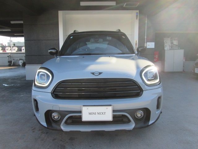 MINI COOPER D CROSSOVER