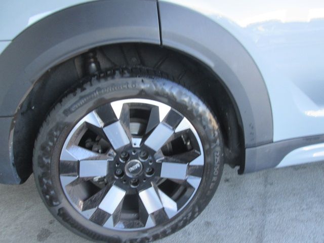 MINI COOPER D CROSSOVER