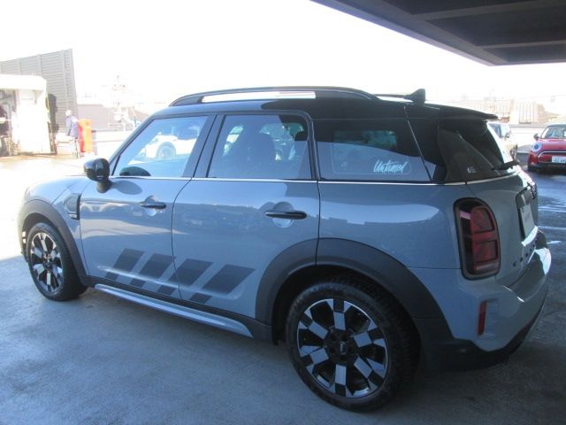 MINI COOPER D CROSSOVER