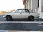 BLUEBIRD sedan
