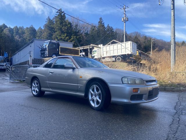 SKYLINE coupe