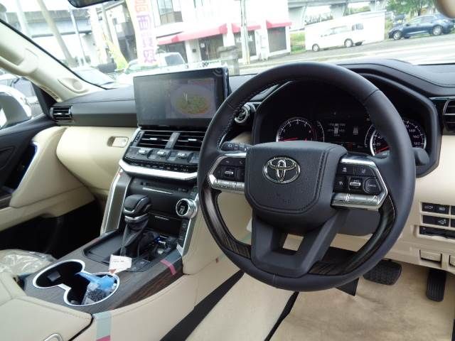 LANDCRUISER wagon