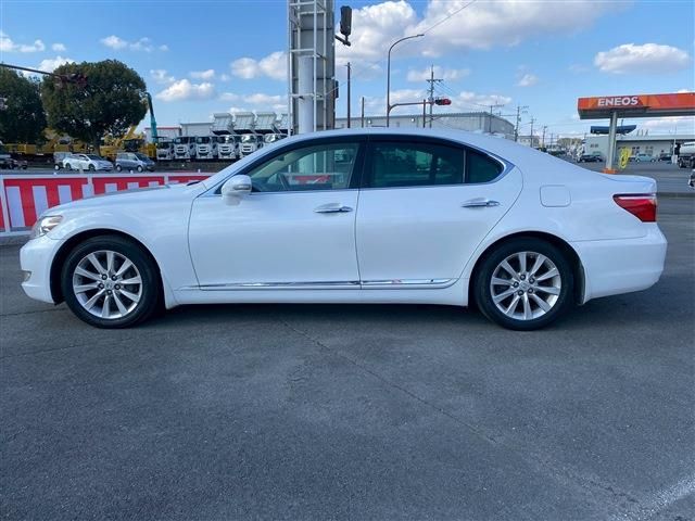 LEXUS LS460