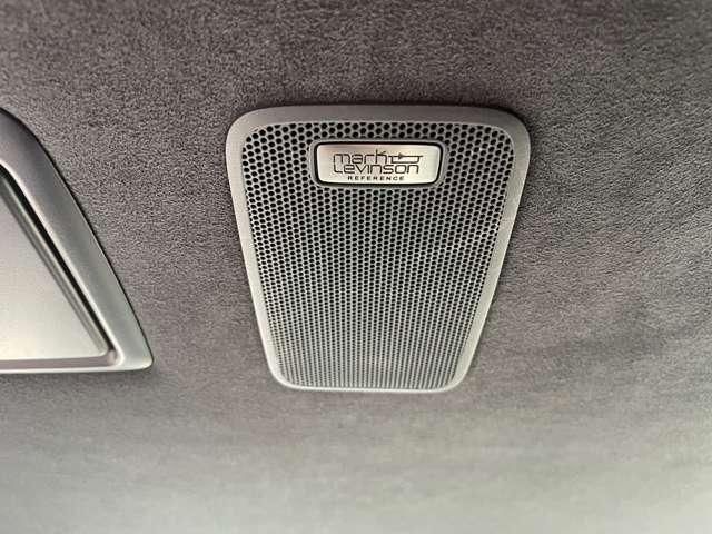 LEXUS LS500h 4WD